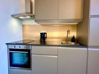 Luxury Suites Royal by Rikas Hotels - 3