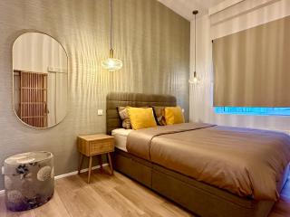 Luxury Suites Royal by Rikas Hotels - 8