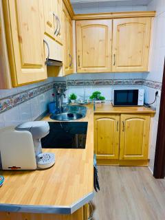 Apartamento céntrico, planta baja, zona muy tranquila con fácil aparcamiento - 8