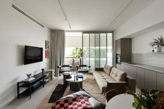 Mr Bialik - By TLV2GO - 0