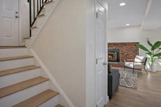 Warm and Bright Home, Metro 1 Min Walk - 7