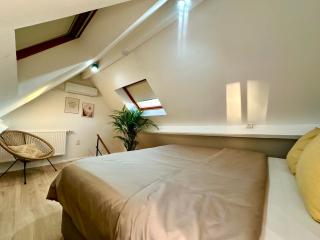 Luxury Suites Royal by Rikas Hotels - 3