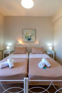 Alisachni Apartments 1st Floor - 4