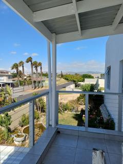 Blouberg, Nautica and Studio Apartments - 3