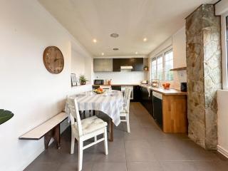 Chalet con piscina, jacuzzi y vistas al mar, a 5 min del puerto de Cudillero - 4