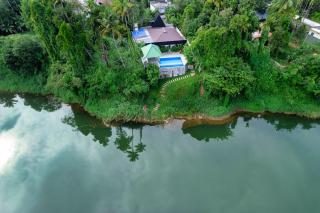 River Serene Holiday home - 1