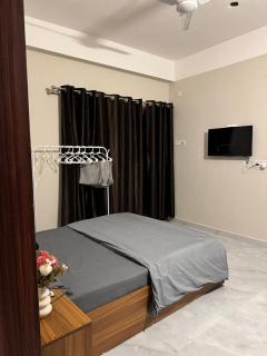 The Serene Stay Gather Curate Love - 7