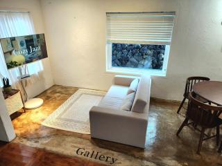 Soonbigi 순비기 Jeju Stone House in Seogwipo - 3