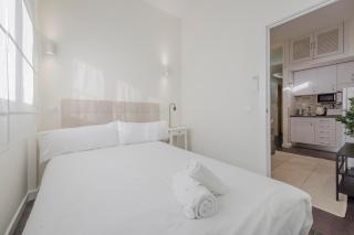 Sunny Apt para 3pax en Plena Plaza de Chueca - 1