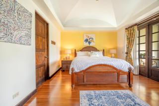 Dream House in prestigious Hacienda Pinilla - 6