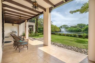 Dream House in prestigious Hacienda Pinilla - 3