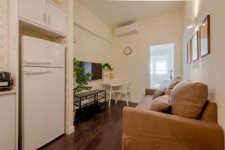 Pequeño descanso para 3, en Plaza de Chueca - Madrid - 6