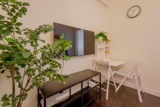 Pequeño descanso para 3, en Plaza de Chueca - Madrid - 9