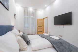 Cocoa Court Apartment - 3