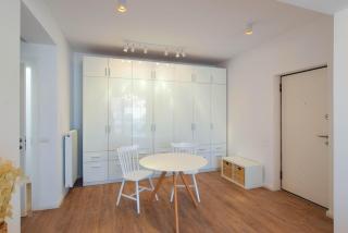 Spacious 3-Room Apartment - Long-Term Stay - 6