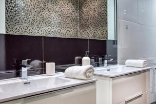 Silhouette by Solea Holiday Homes - Contemporary Living - 4