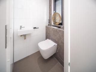 MarinaPark Beach Resort Soal - 6