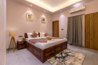 Radhika Villa 2BHK Villa close to Gaur City Mall - 4