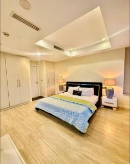 The Premier Centauras - 0