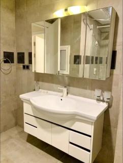 The Premier Centauras - 1