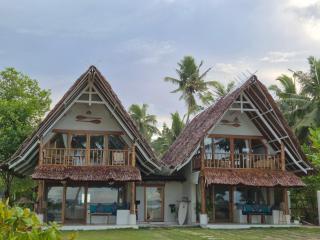 Tideline Villas Mentawai - 0