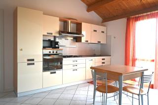 N036 - Numana, bilocale con terrazzo in residence con piscina - 1