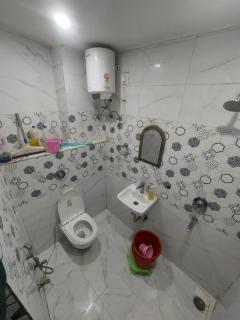 Shri Kshireshwar Palace Opposite to RAM MANDIR MAIN GATE - 3