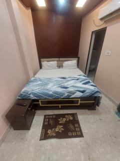 Shri Kshireshwar Palace Opposite to RAM MANDIR MAIN GATE - 1