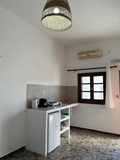 Vivazoi Ousia studio # 3 - 4