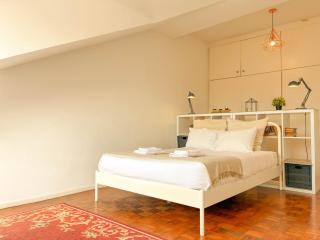 My Fair Lisbon - 3 Bedroom Loft near Príncipe Real - Lisbon - 3