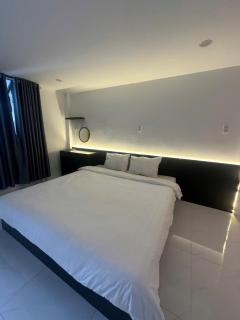 Tiny's Villa - Near Beach, Moutain, Pool with Jacuzzi - 8