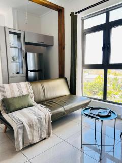 Comfy 2-Bedroom Apt 10mins Walk to Beach - GBHC8 - 8