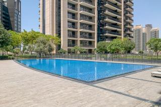 Frank Porter - Boulevard Crescent - 9