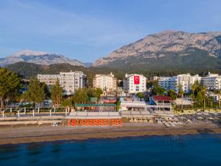 Lims Bona Dea Beach Hotel - 9