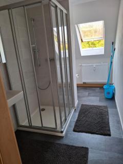 Schöne Vollausgestattete Monteurs- Gästewohnung nähe Raffinerie Leuna und Geiseltalsee für 2 Personen Wohnung 7 - 6