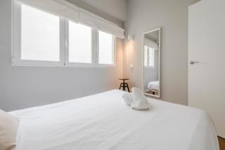 Pequeño rincón para 3, en Plaza de Chueca - 9