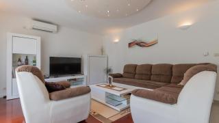 Villa Rusula -Makarska by Villas Guide - 3