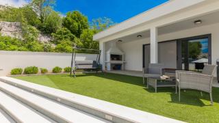 Villa Rusula -Makarska by Villas Guide - 1