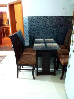 Cozy Family Home Near Aiport and City Center - 5