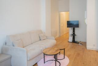 Eiffel Sakura ~ Proche Tour Eiffel, Orsay, RER C - Paris - 7