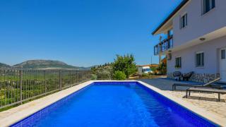Villa Vega - Makarska by Villas Guide - 0