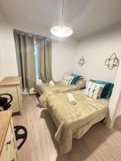 APARTAMENTO PRIMERA LINEA MAR CAMBRILS cerca PUERTO - 4