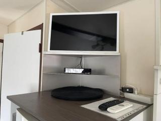 Bungalow accueillant avec vue sur la mer à Bernières-sur-Mer - 1