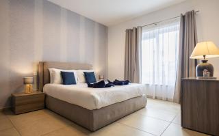 Luxury Apartment with Pool and Terrace, Top Location - 4