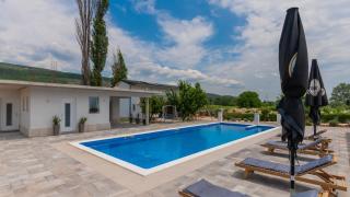 Beautiful Villa Miki with pool in Makarska - 9