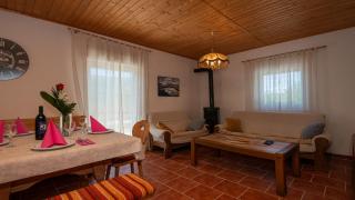 Villa Sanja in Makarska by Villas Guide - 4