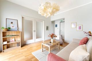 Urban Grace - In the Heart of Athens - 4