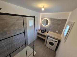 biguglia duplex au rdc avec 2 terrasses - 2