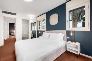 The RotchilD TripleX - 6