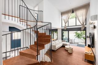 The RotchilD TripleX - 7